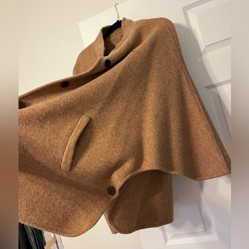 Mark & Graham cape